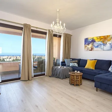 -malagasunapts-skygarden Teatinos Pool Playground Málaga